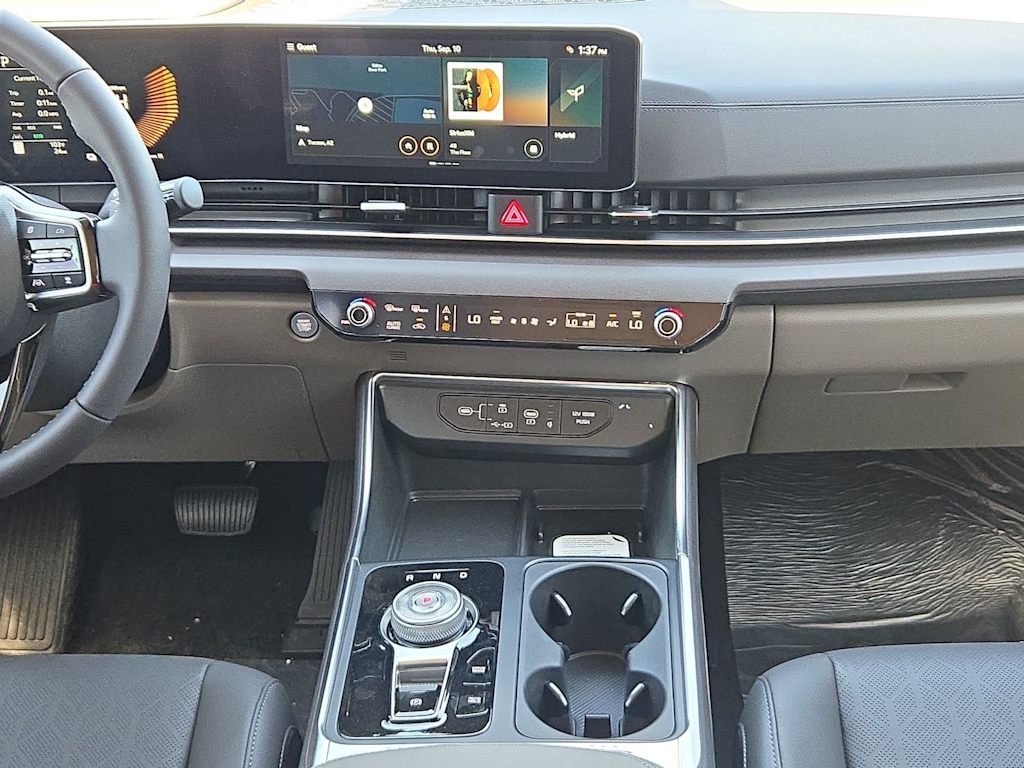 Thumbnail: 2026 Kia Carnival - 15
