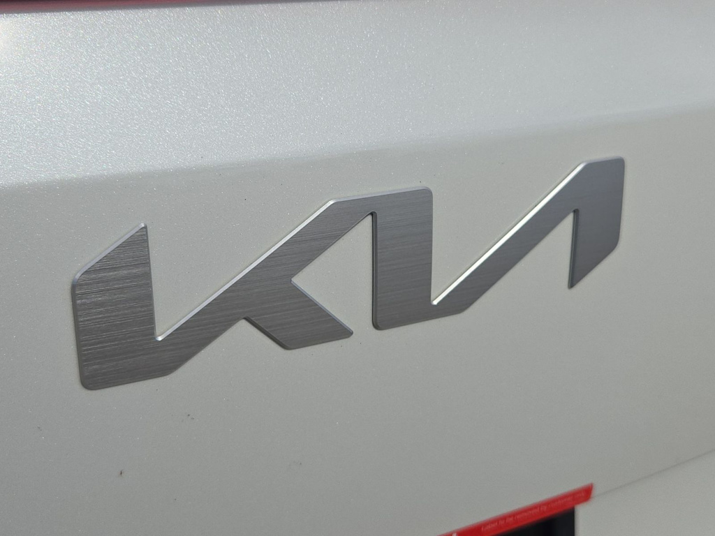 Thumbnail: 2026 Kia Carnival - 7