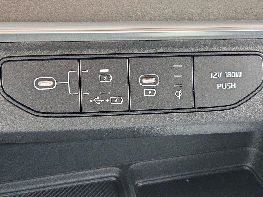 Thumbnail: 2026 Kia Carnival - 34
