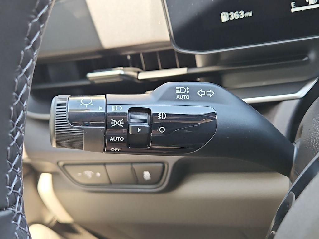Thumbnail: 2026 Kia Carnival - 33