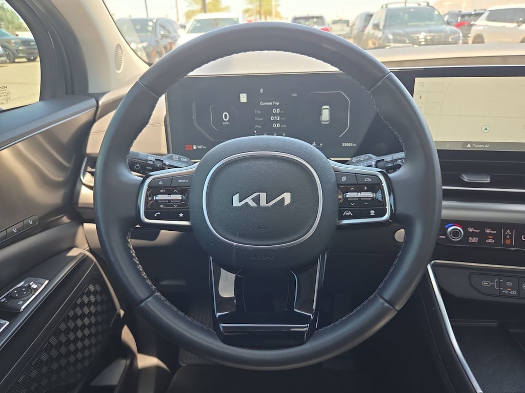 Thumbnail: 2025 Kia Carnival - 14