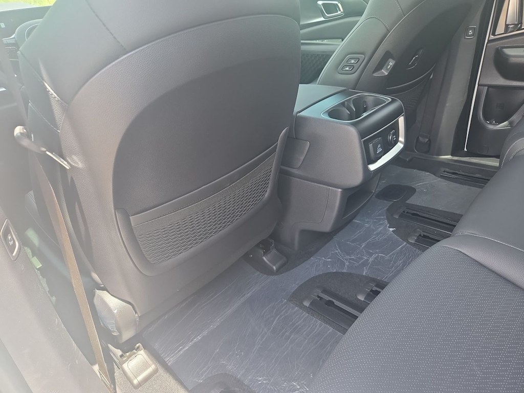 Thumbnail: 2026 Kia Carnival - 11