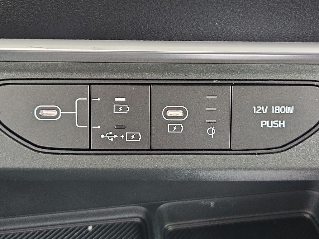Thumbnail: 2026 Kia Carnival - 35