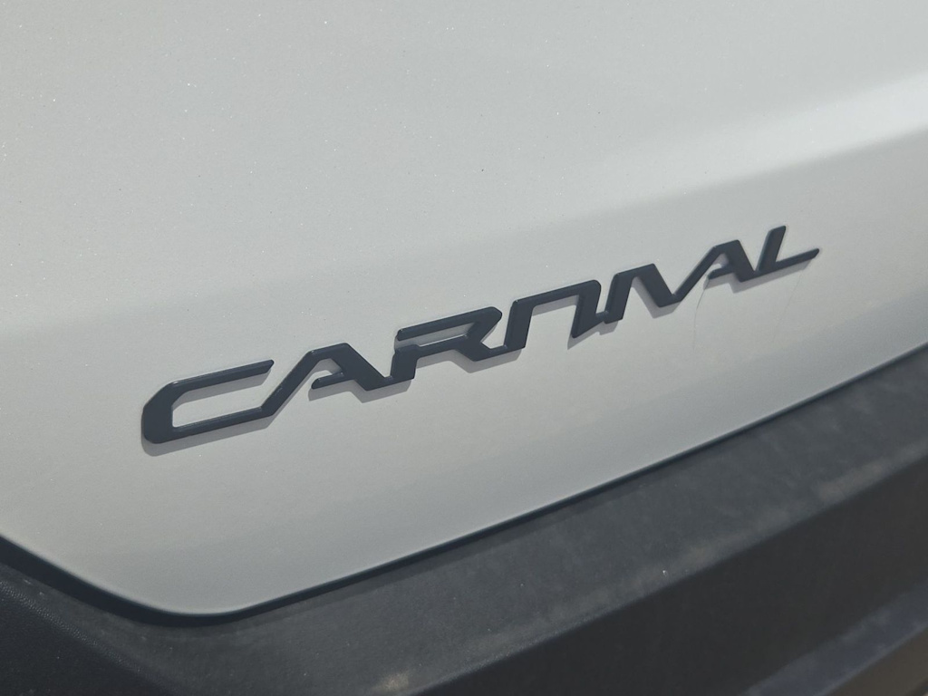 Thumbnail: 2026 Kia Carnival - 7