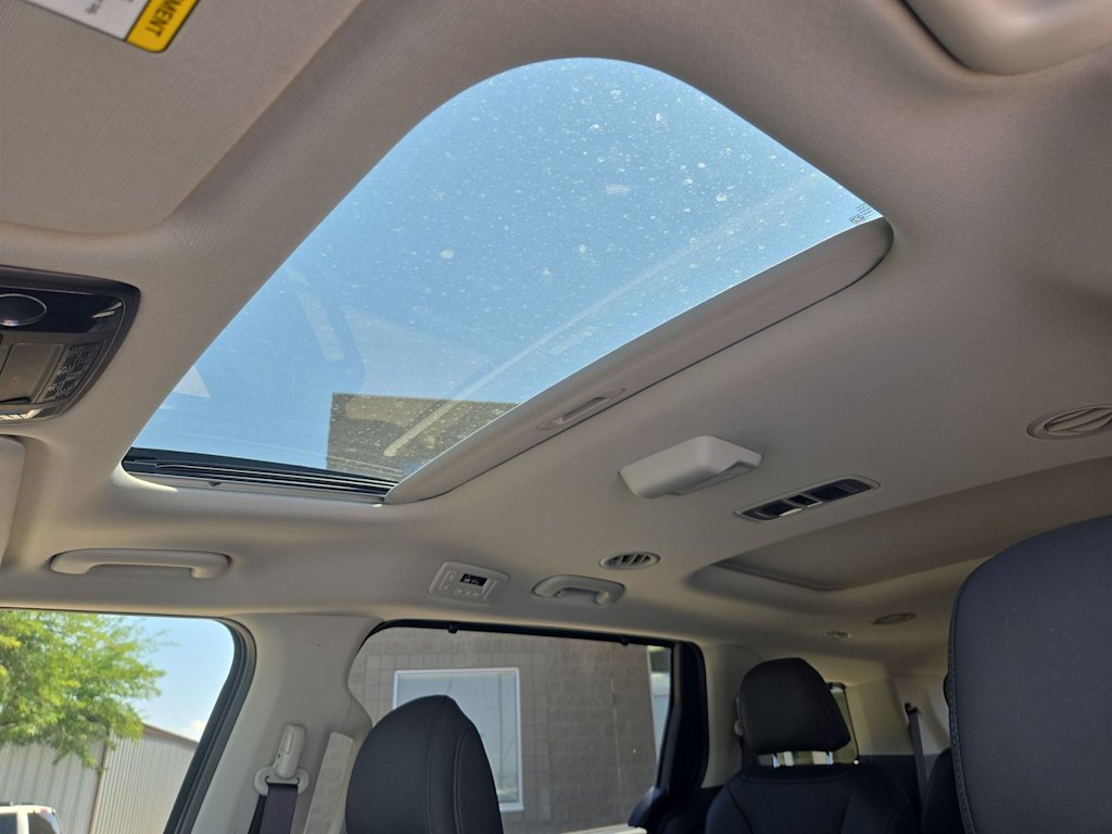 Thumbnail: 2026 Kia Carnival - 29