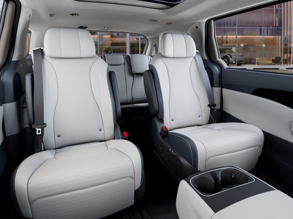 Thumbnail: 2026 Kia Carnival - 8