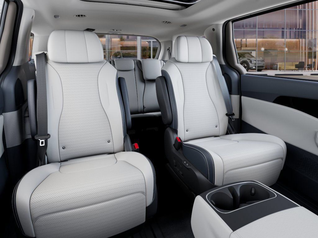 Thumbnail: 2026 Kia Carnival - 9