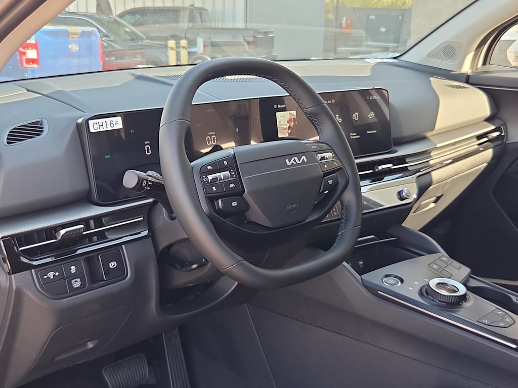 Thumbnail: 2026 Kia Sportage - 2