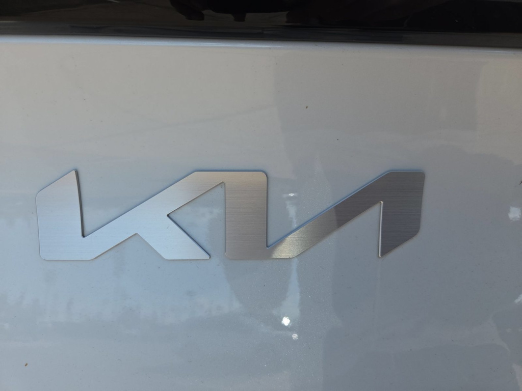 Thumbnail: 2026 Kia Sportage - 6