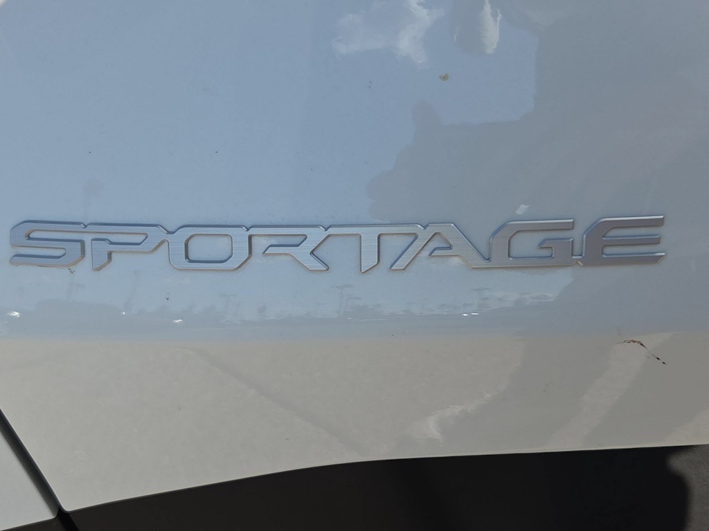 Thumbnail: 2026 Kia Sportage - 25