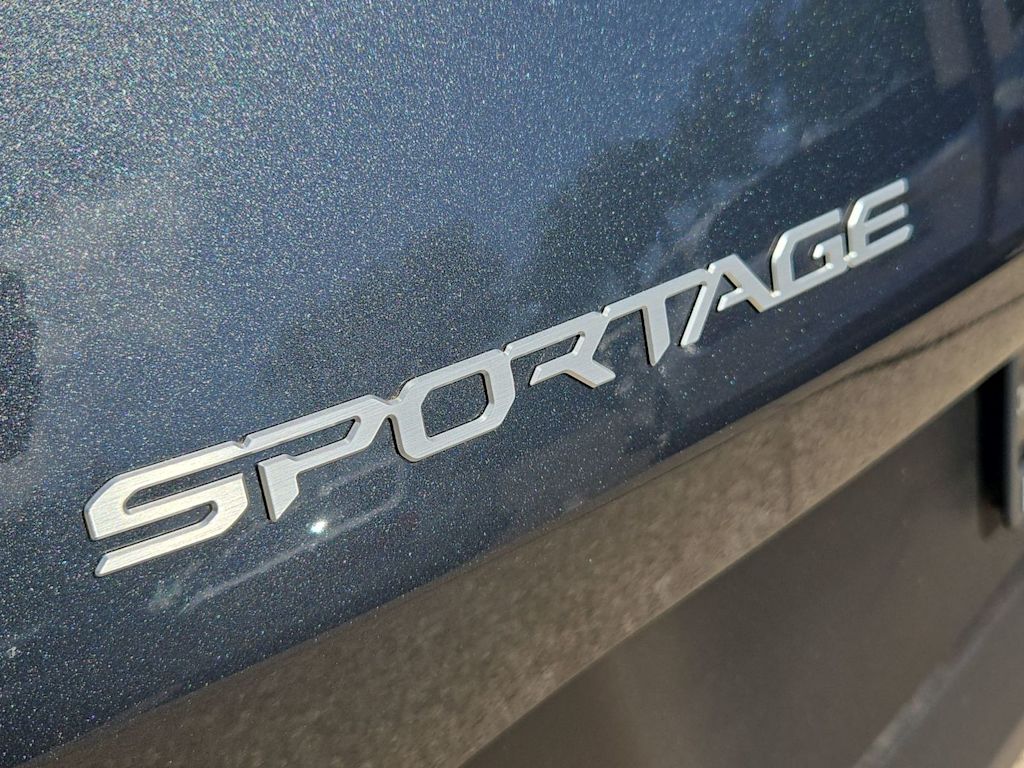 Thumbnail: 2026 Kia Sportage - 7