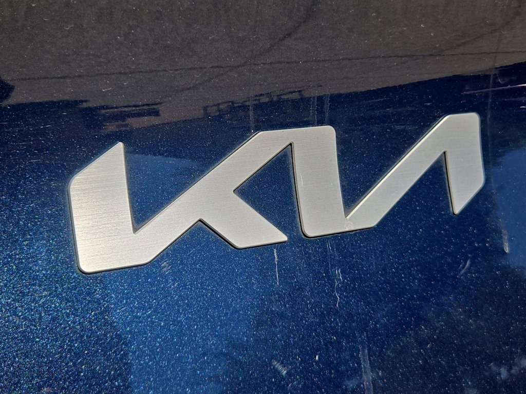 Thumbnail: 2023 Kia Sportage - 18