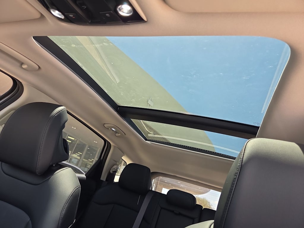 Thumbnail: 2026 Kia Sportage - 25
