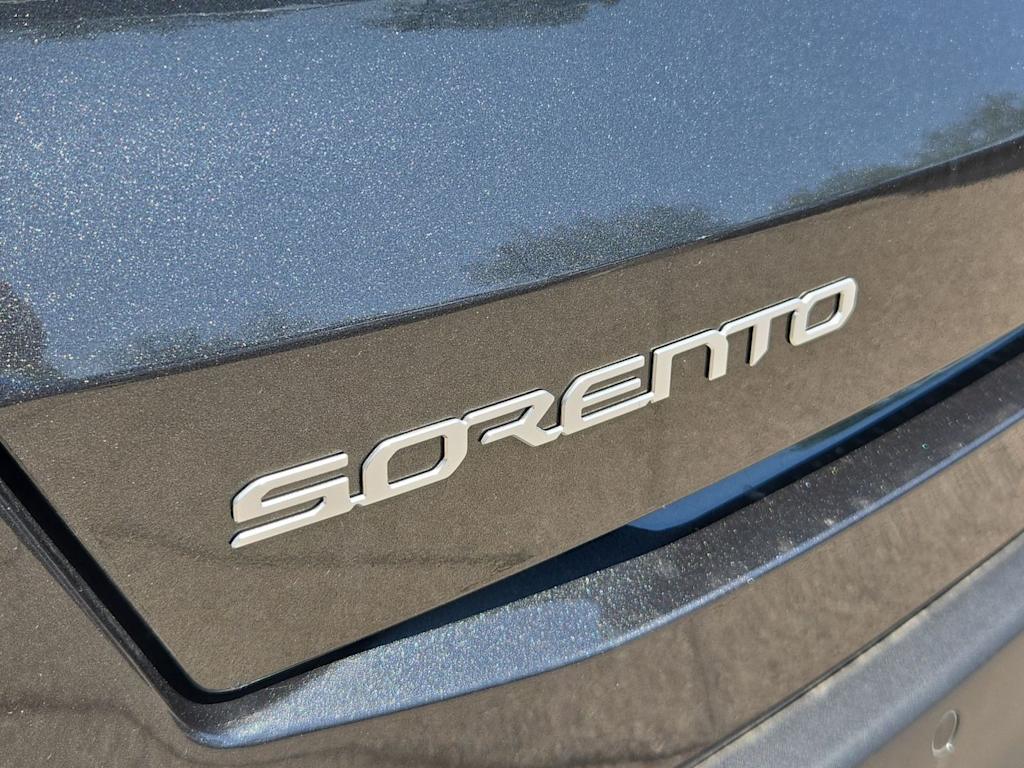 Thumbnail: 2026 Kia Sorento - 7