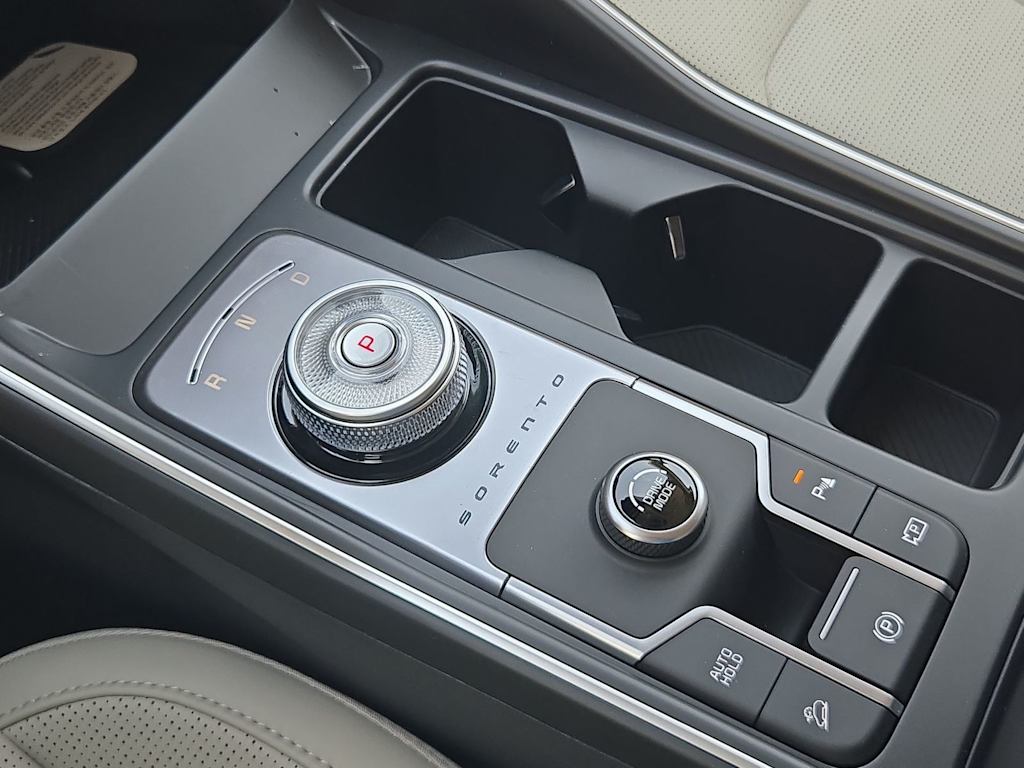 Thumbnail: 2026 Kia Sorento - 17