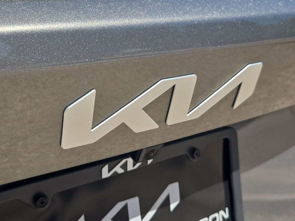 Thumbnail: 2026 Kia Sorento - 25