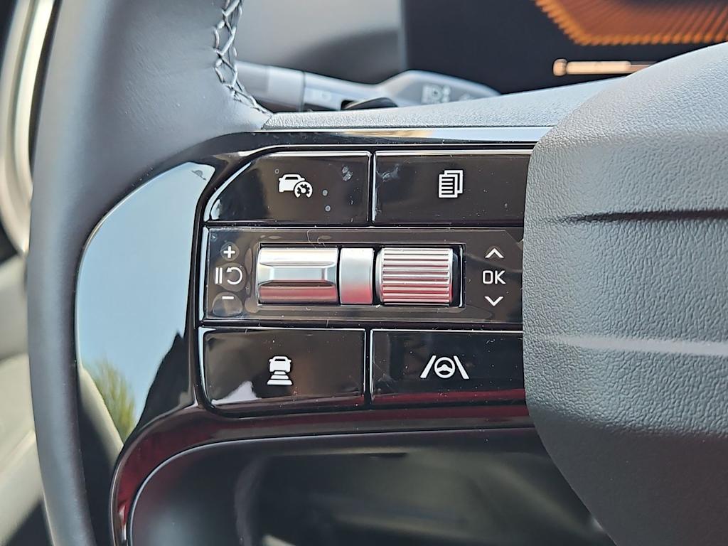 Thumbnail: 2026 Kia Sorento - 28