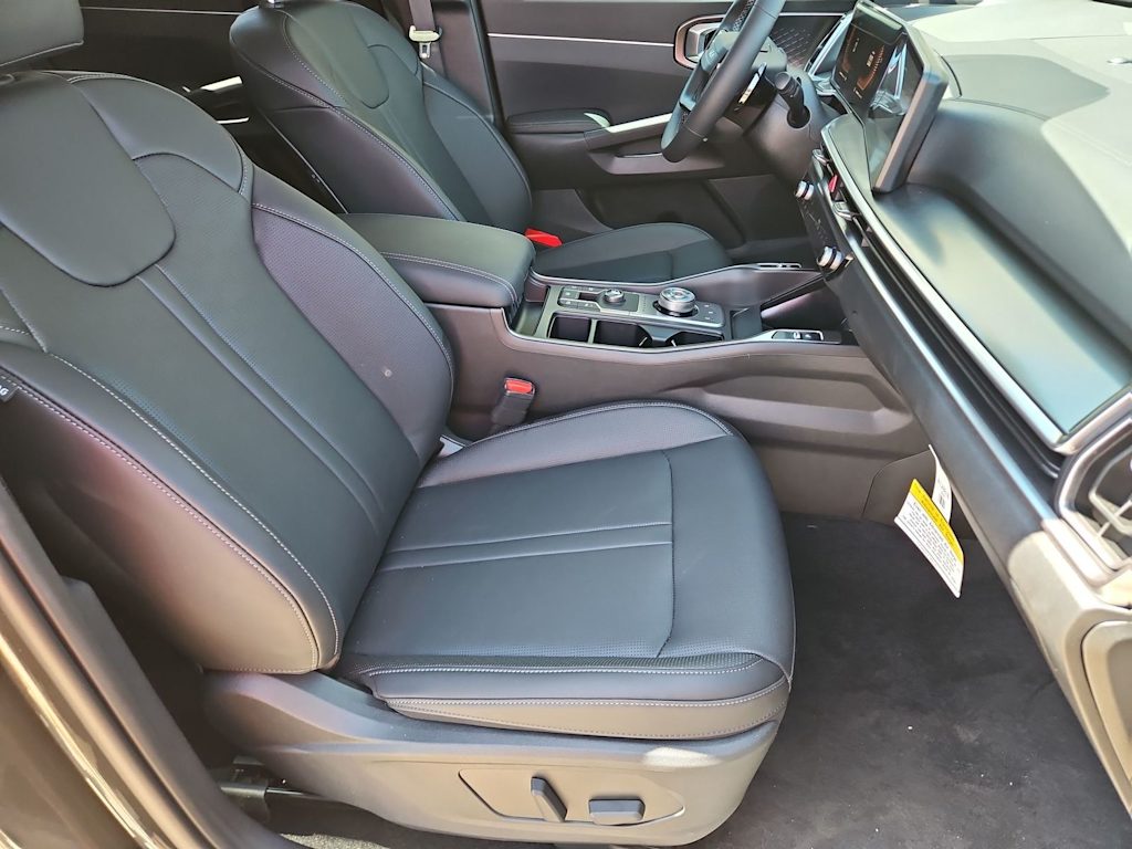 Thumbnail: 2026 Kia Sorento - 12