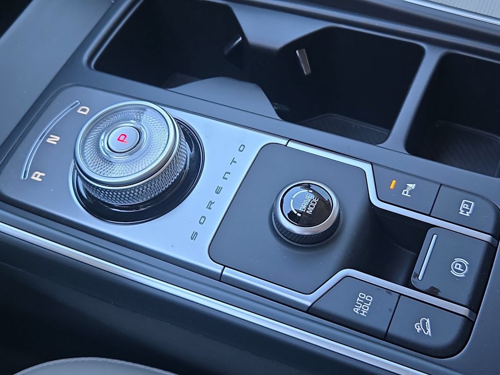 Thumbnail: 2026 Kia Sorento - 8