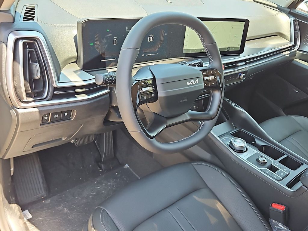 Thumbnail: 2026 Kia Sorento - 2
