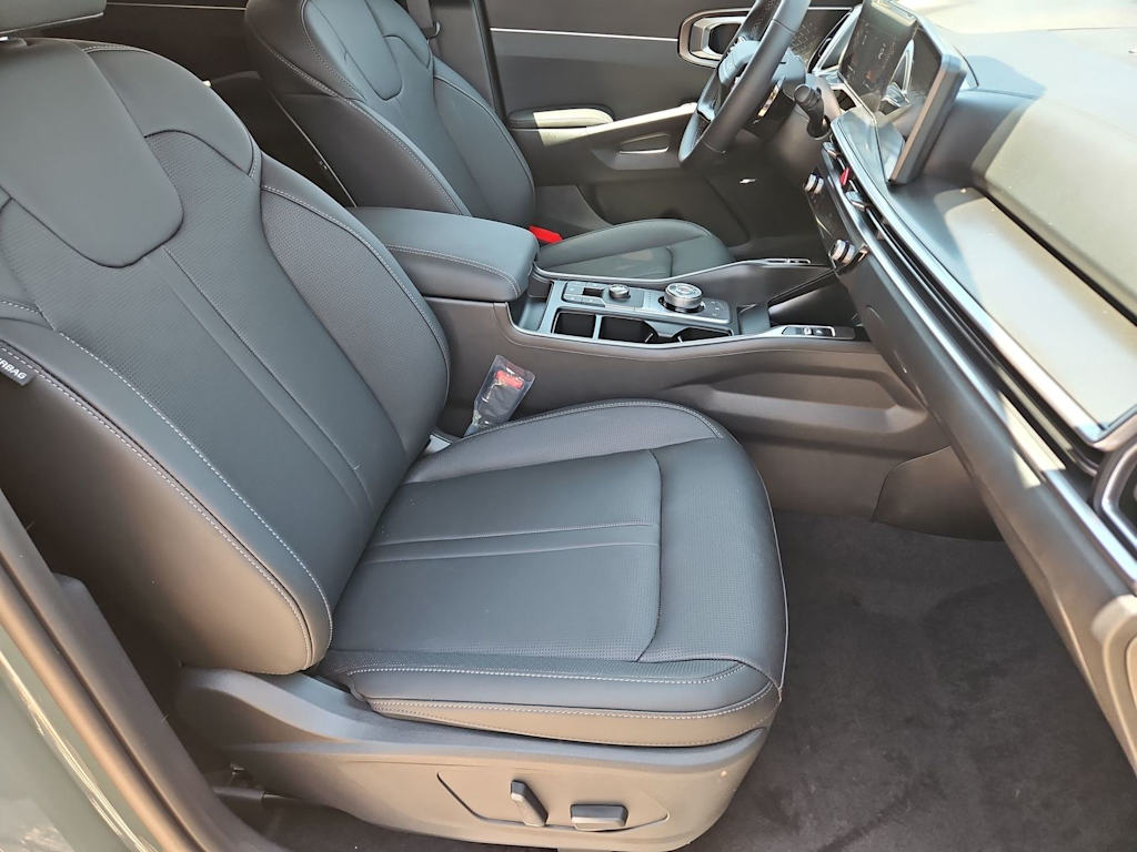 Thumbnail: 2026 Kia Sorento - 12