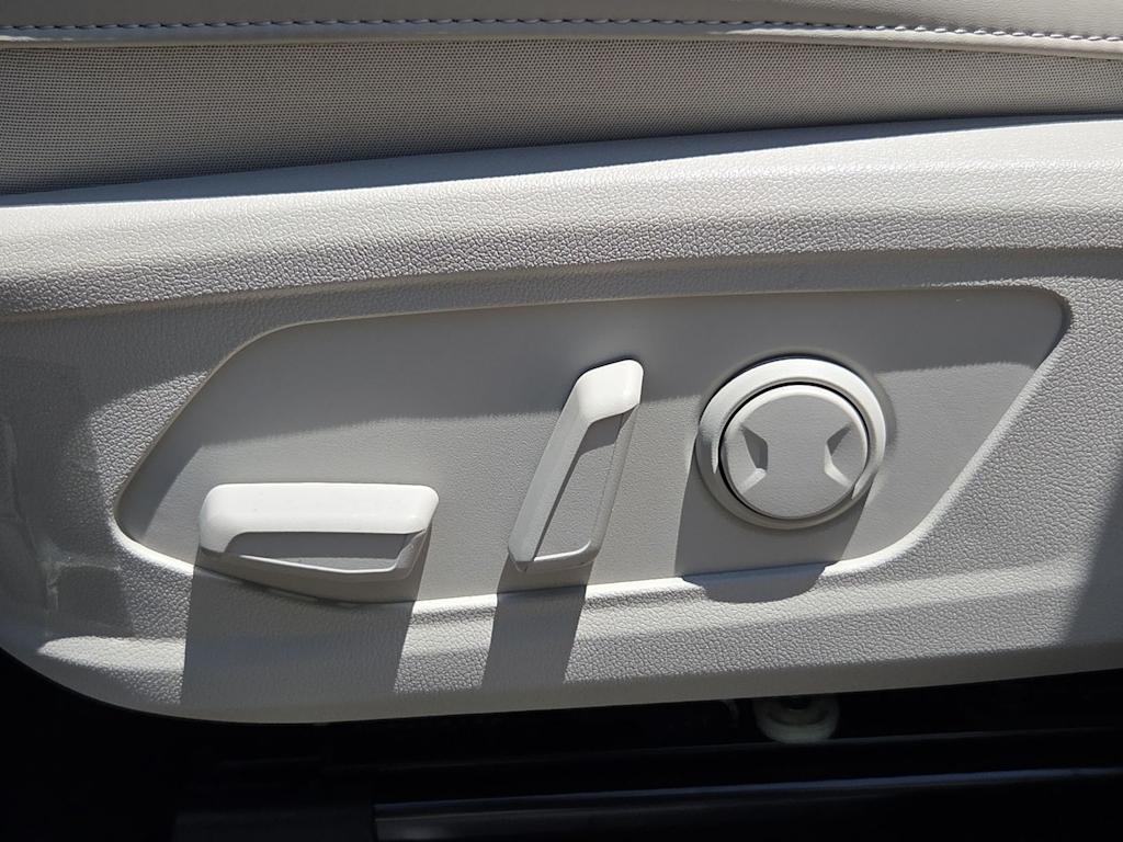 Thumbnail: 2026 Kia Sorento - 24