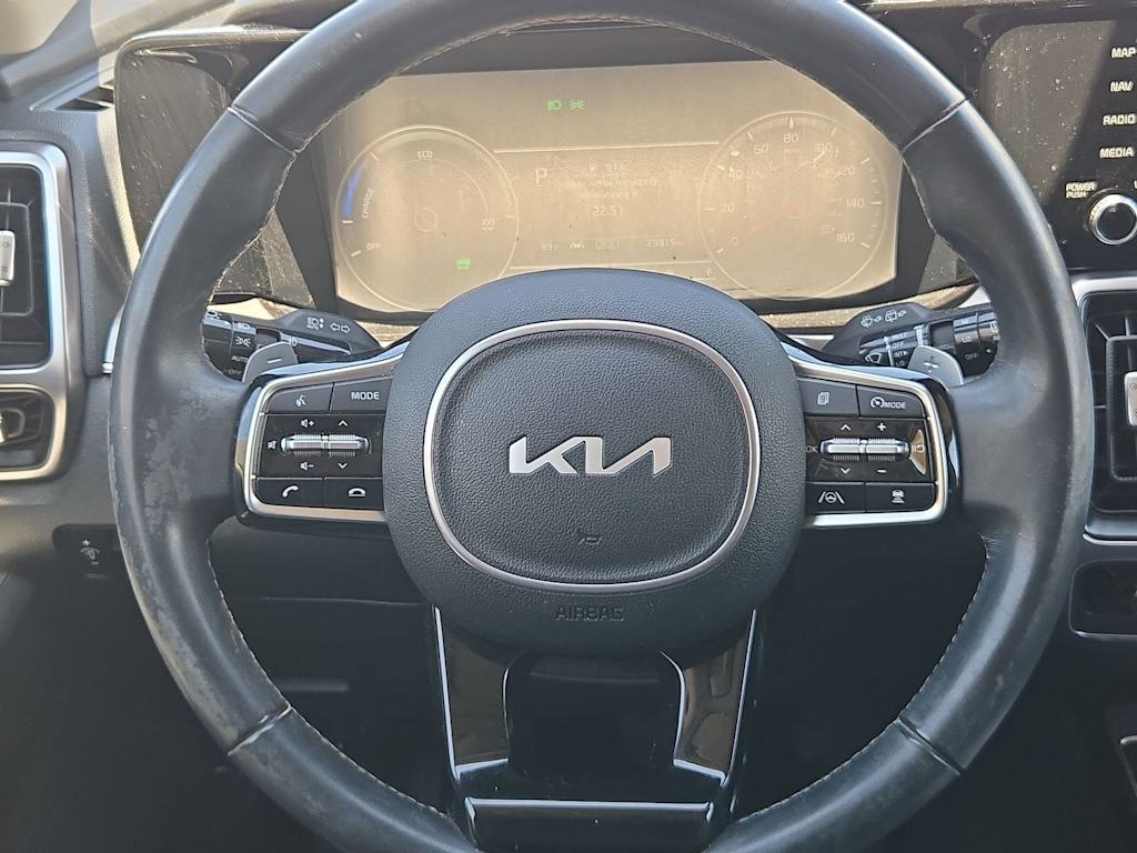 Thumbnail: 2023 Kia Sorento - 13