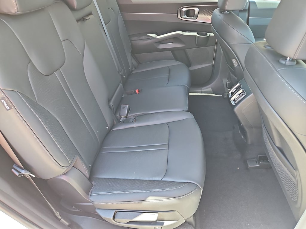 Thumbnail: 2026 Kia Sorento - 27
