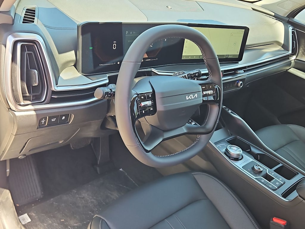Thumbnail: 2026 Kia Sorento - 2
