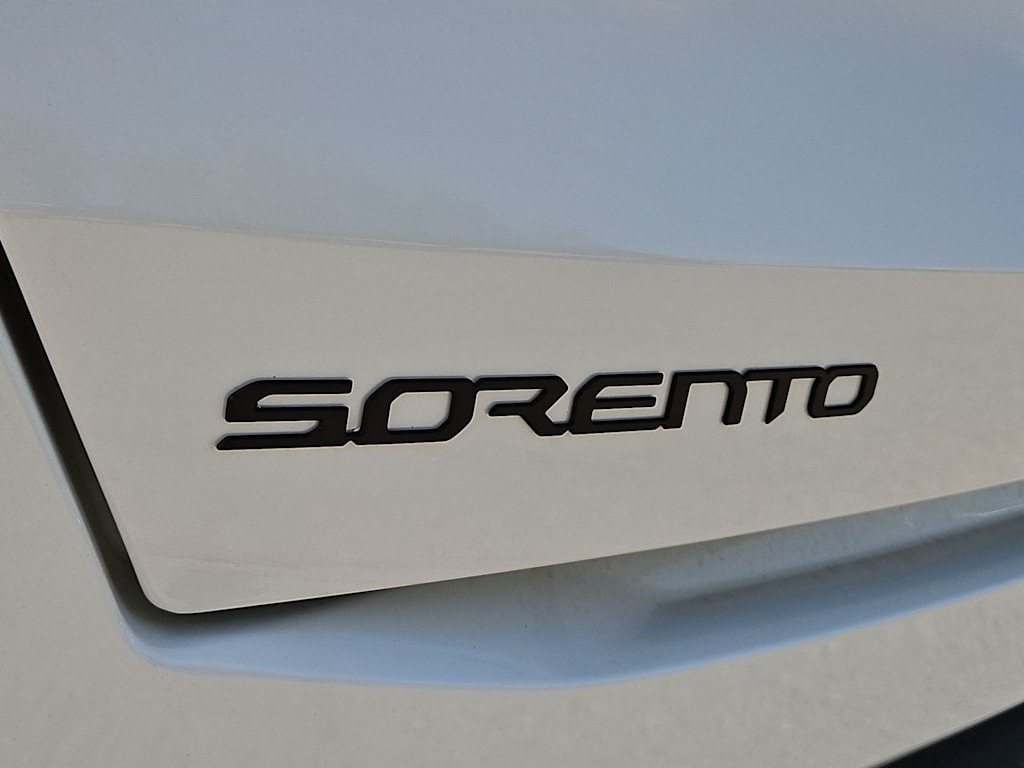 Thumbnail: 2026 Kia Sorento - 25