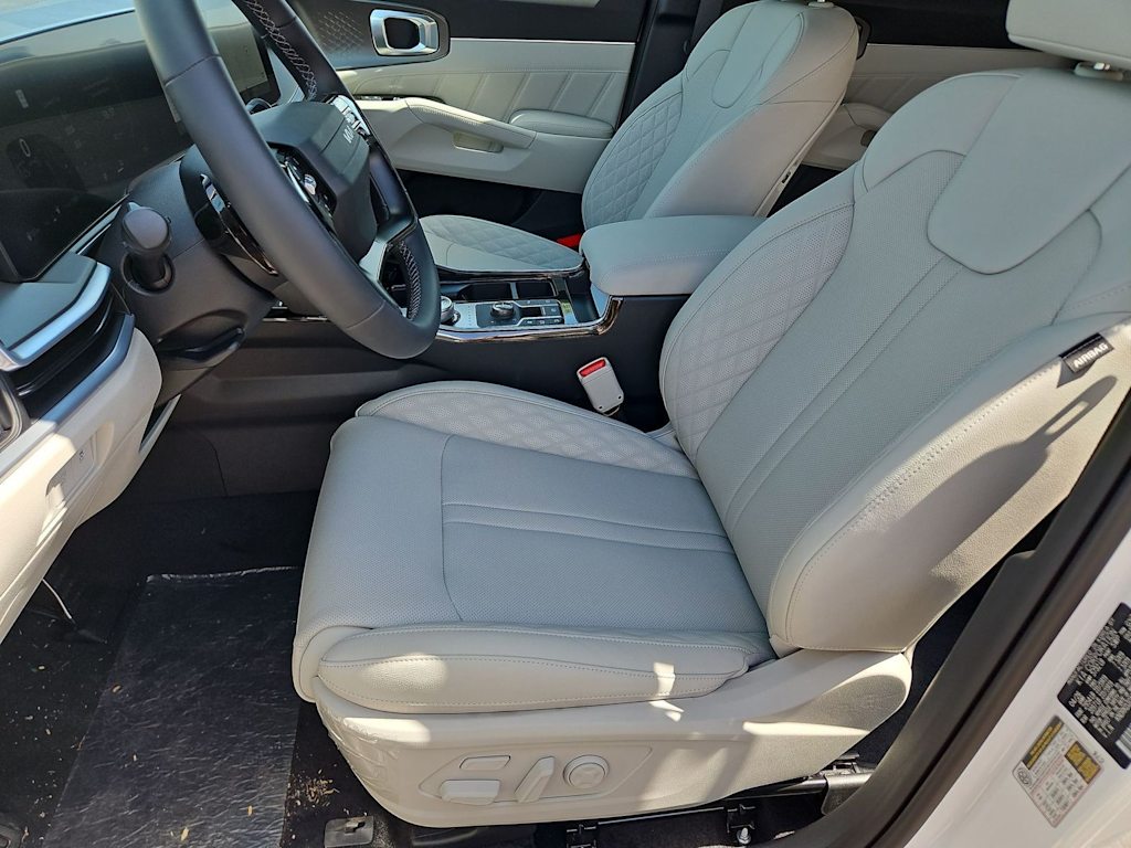 Thumbnail: 2026 Kia Sorento - 11