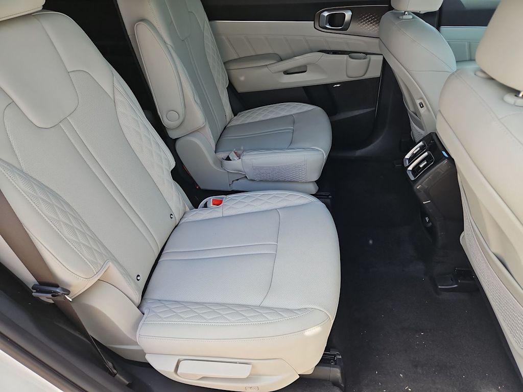 Thumbnail: 2026 Kia Sorento - 29