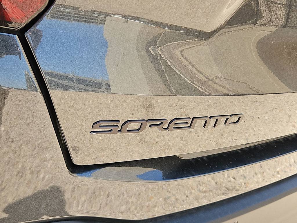 Thumbnail: 2026 Kia Sorento - 24