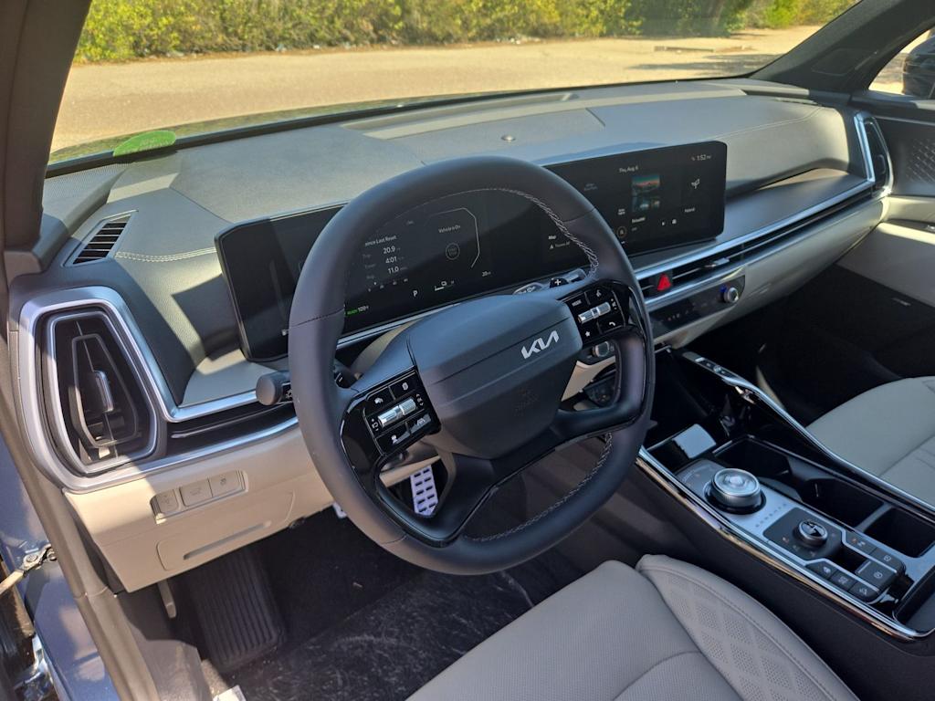 Thumbnail: 2026 Kia Sorento - 2