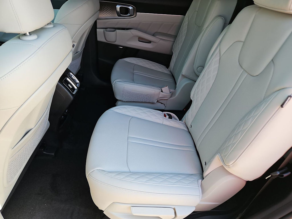 Thumbnail: 2026 Kia Sorento - 12