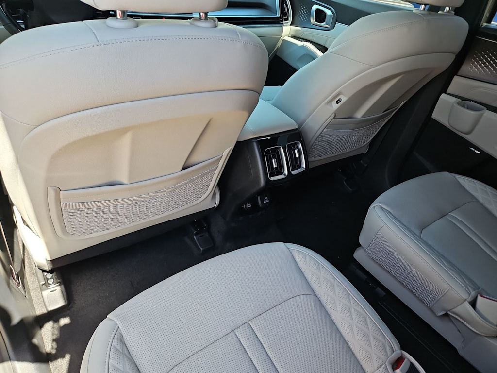 Thumbnail: 2026 Kia Sorento - 26