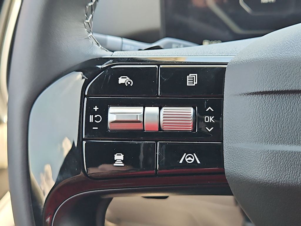 Thumbnail: 2026 Kia Sorento - 29