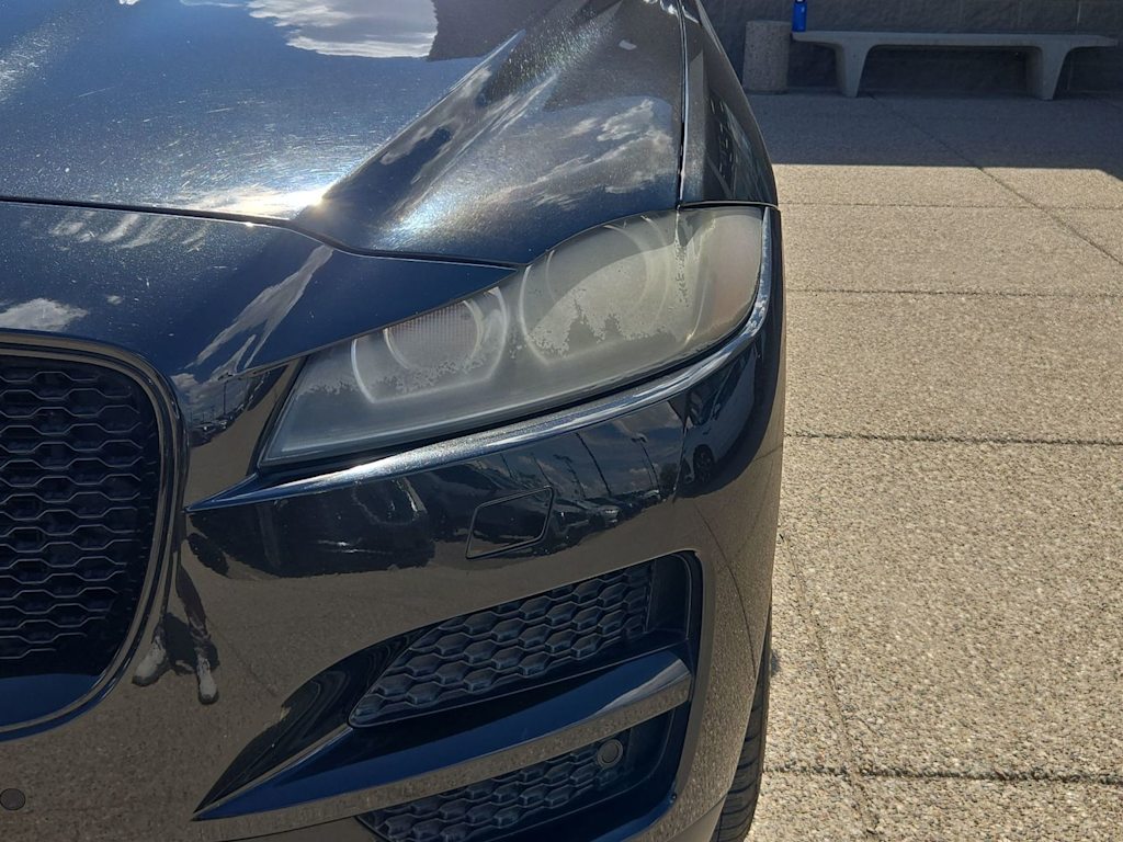 Thumbnail: 2020 Jaguar F-Pace - 24