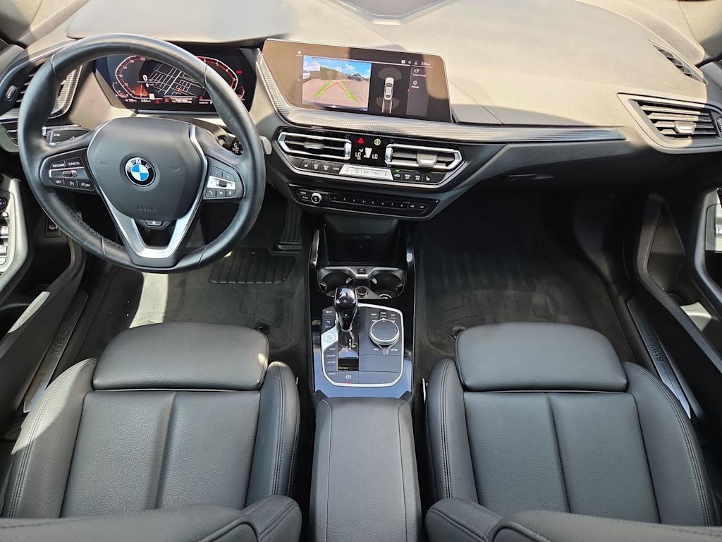 Thumbnail: 2022 BMW 2 Series - 10