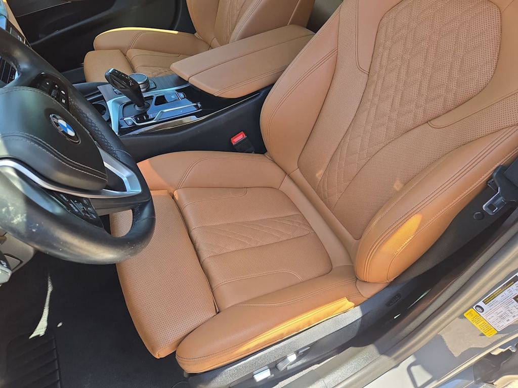 Thumbnail: 2022 BMW 5 Series - 11
