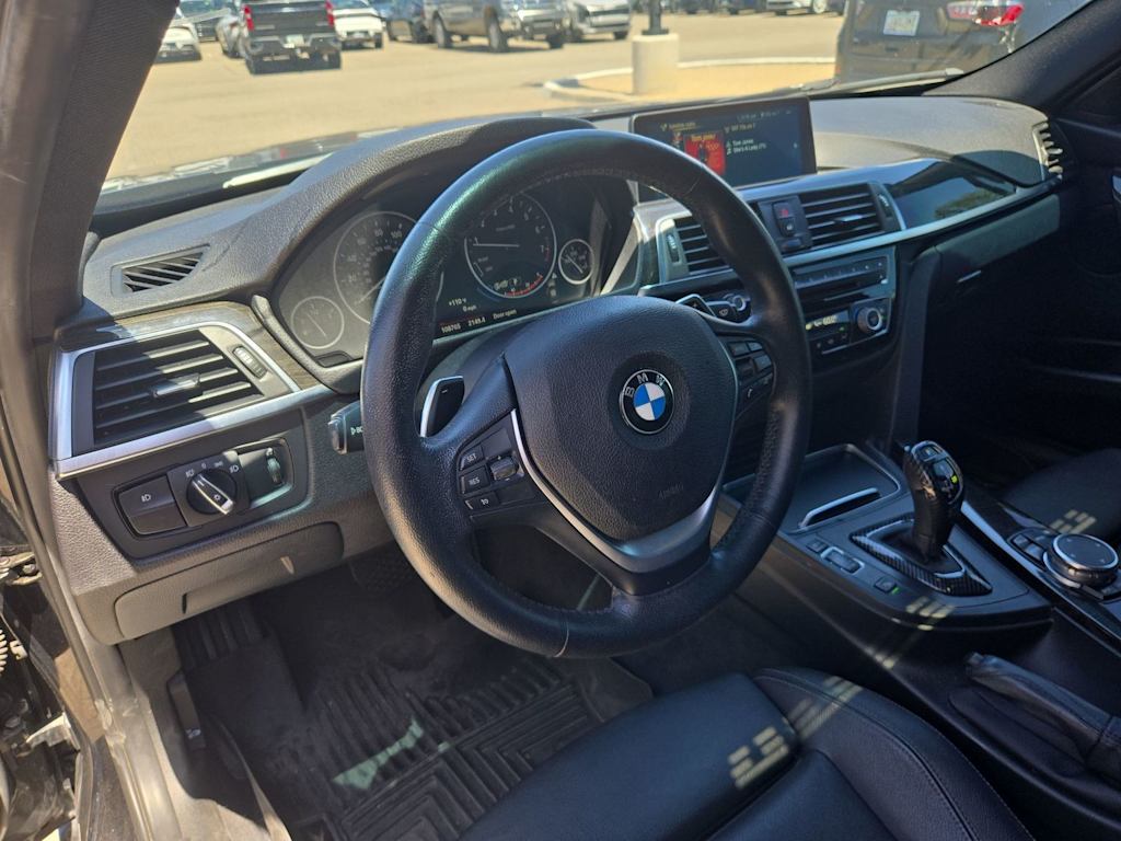 Thumbnail: 2016 BMW 3 Series - 2