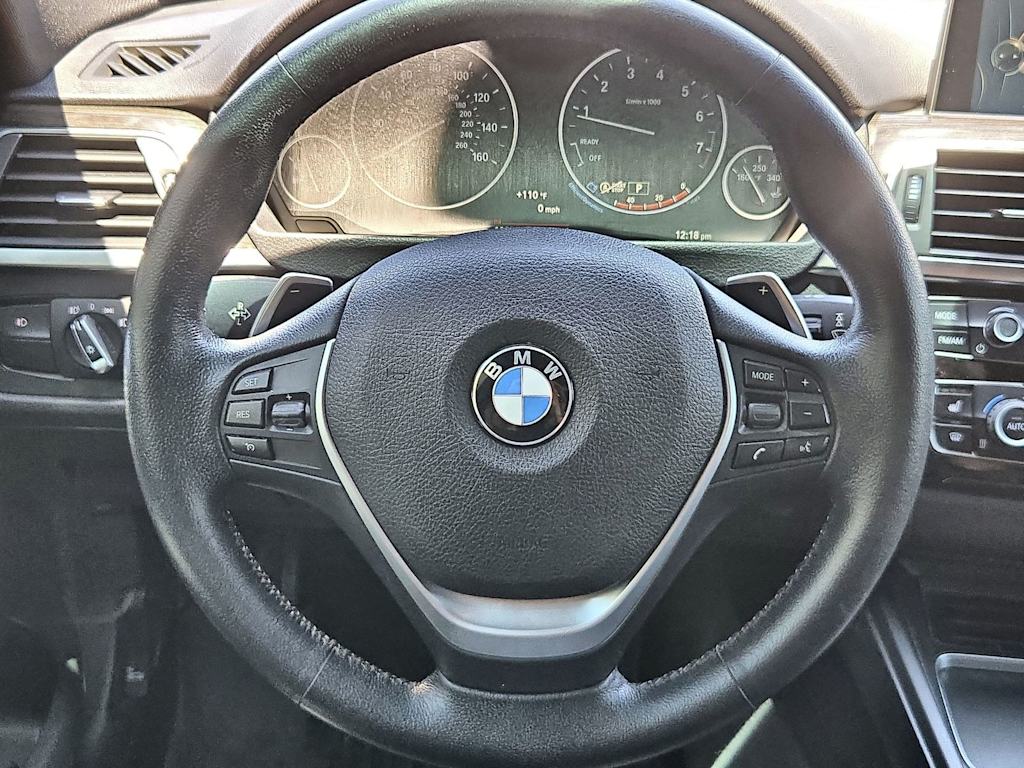 Thumbnail: 2016 BMW 3 Series - 14