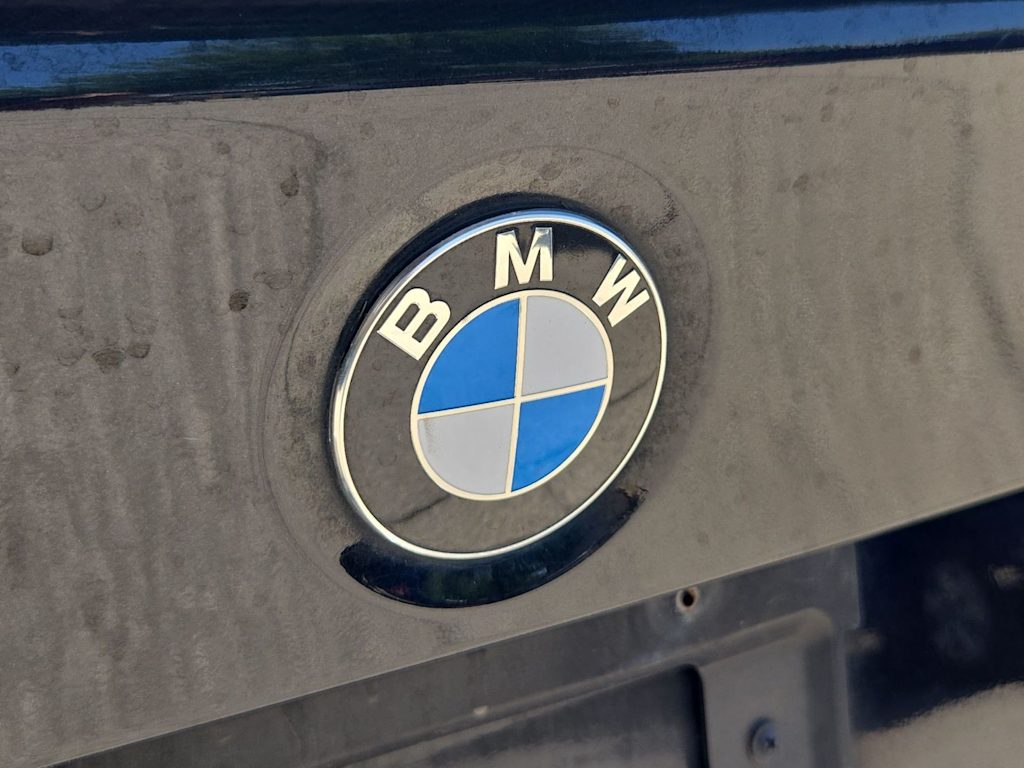 Thumbnail: 2016 BMW 3 Series - 25