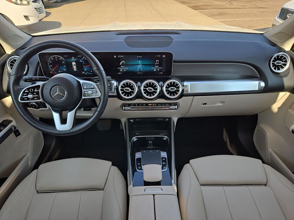 Thumbnail: 2020 Mercedes-Benz GLB - 10
