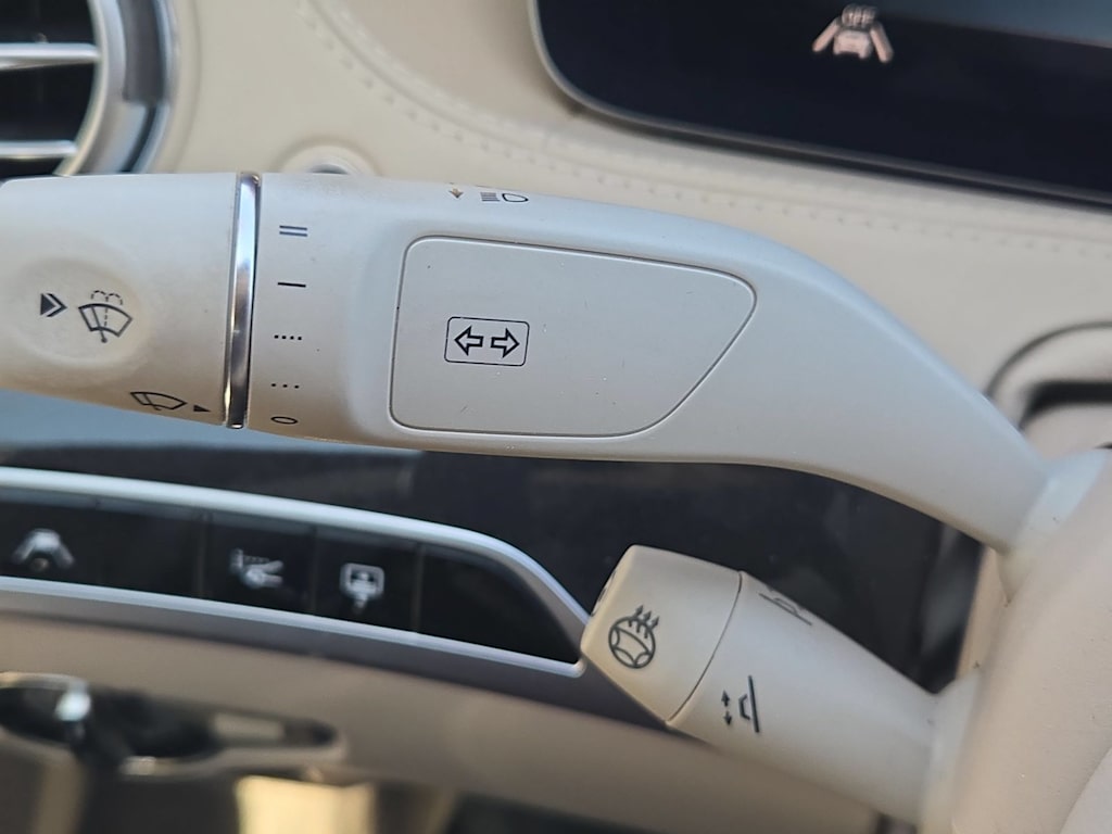 Thumbnail: 2020 Mercedes-Benz S-Class - 29
