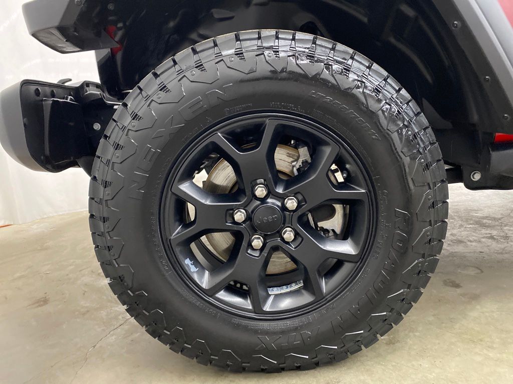 Thumbnail: 2021 Jeep Wrangler - 8