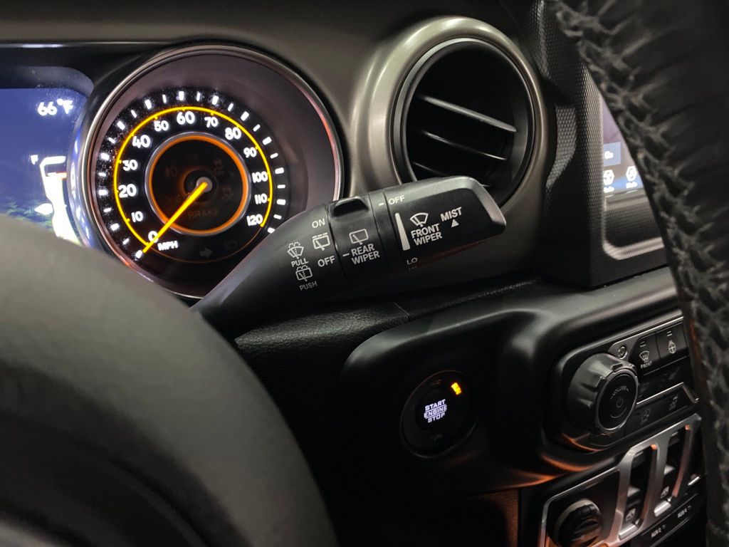 Thumbnail: 2021 Jeep Wrangler - 26