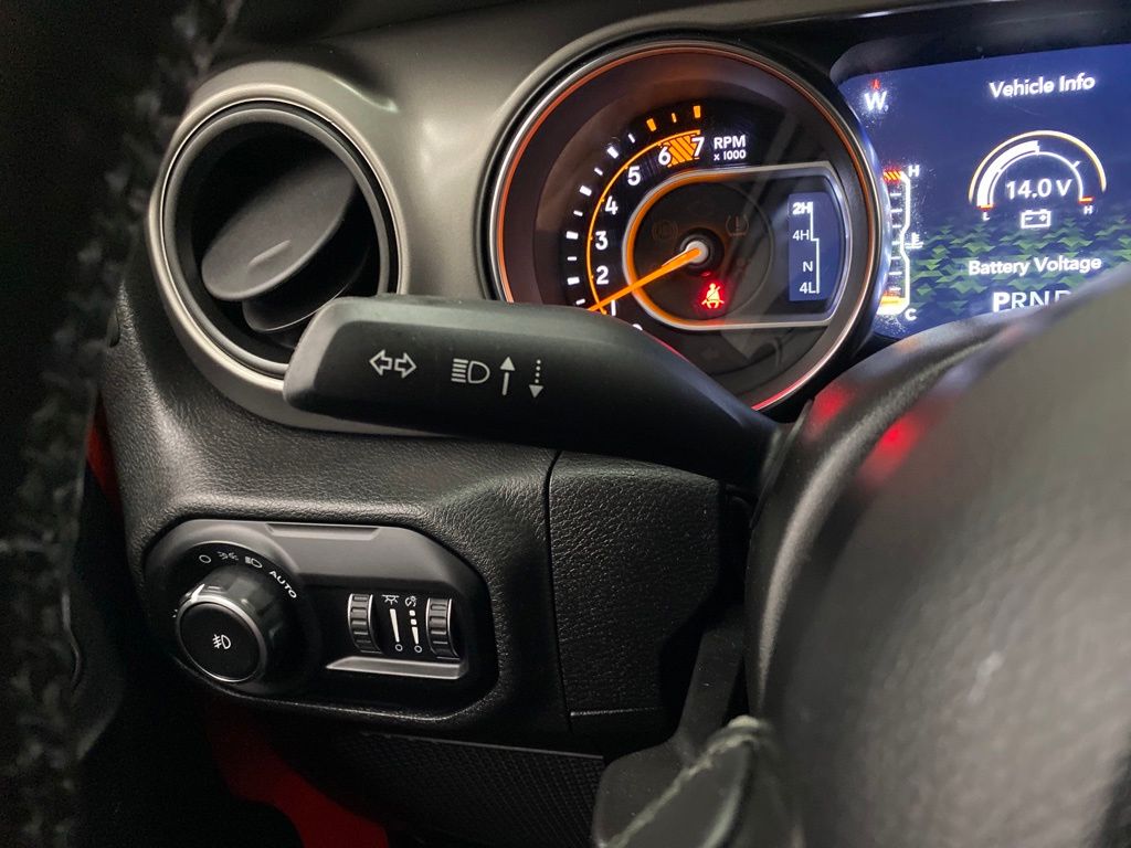 Thumbnail: 2021 Jeep Wrangler - 25