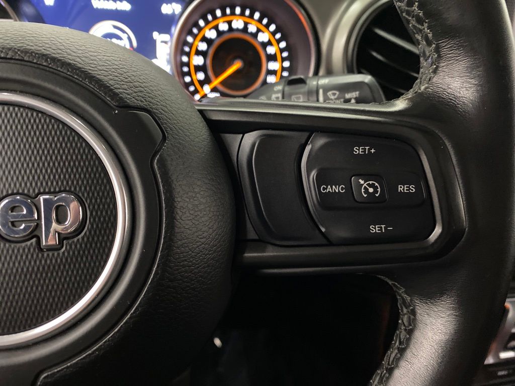 Thumbnail: 2021 Jeep Wrangler - 24