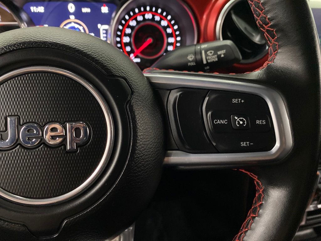 Thumbnail: 2022 Jeep Wrangler - 26